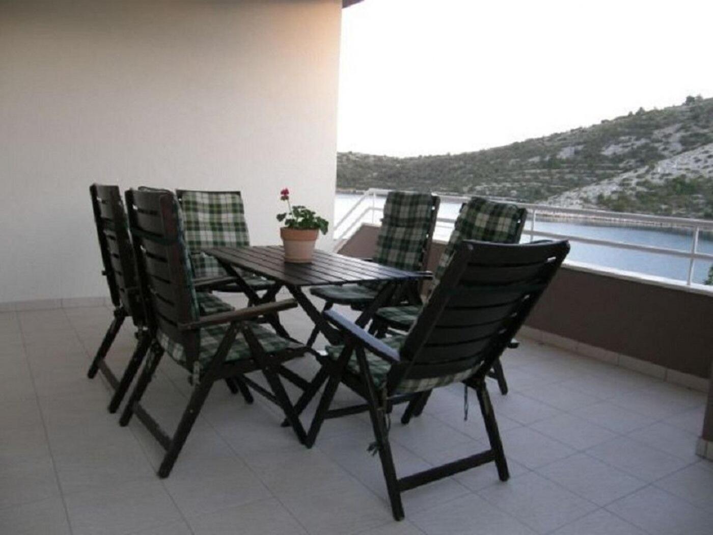 Apartments Ljubi Vinišće Exteriér fotografie