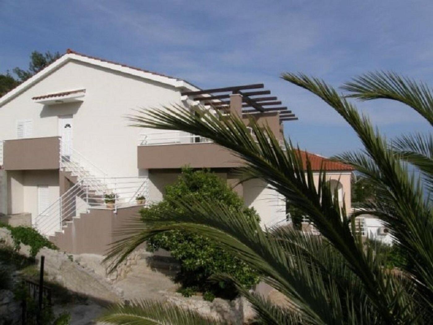 Apartments Ljubi Vinišće Exteriér fotografie